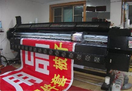 樟树喷绘广告分辨率是多少？